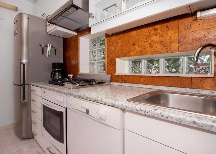 2 Bedroom Awesome In * Jadranovo