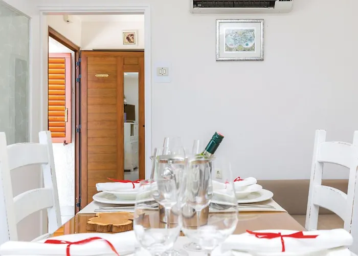 2 Bedroom Awesome In * Jadranovo