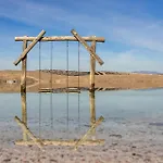 2 Bedroom Awesome In *