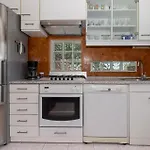 Prázdninový dům 2 Bedroom Awesome In *