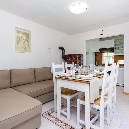בית נופש 2 Bedroom In