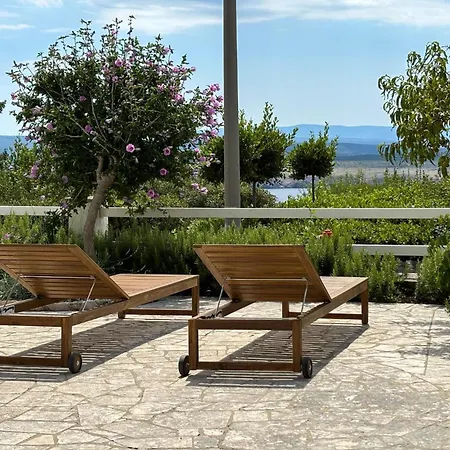 Holiday home 2 Bedroom Awesome In