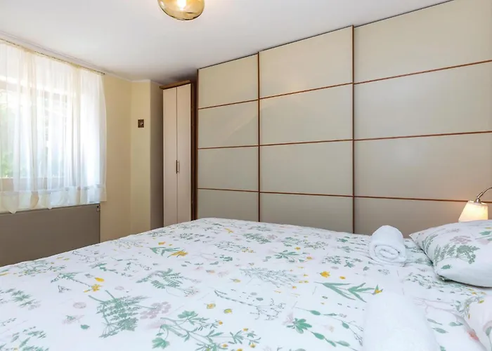 Casa de Férias 2 Bedroom Awesome In